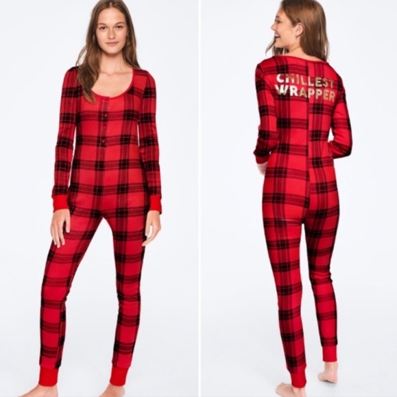 PINK Victoria’s Secret Chillest Wrapper pajamas - Picture 1 of 8